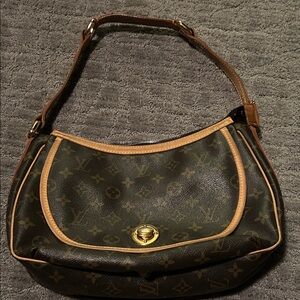 Authentic Louis Vuitton Talum Shoulder Bag